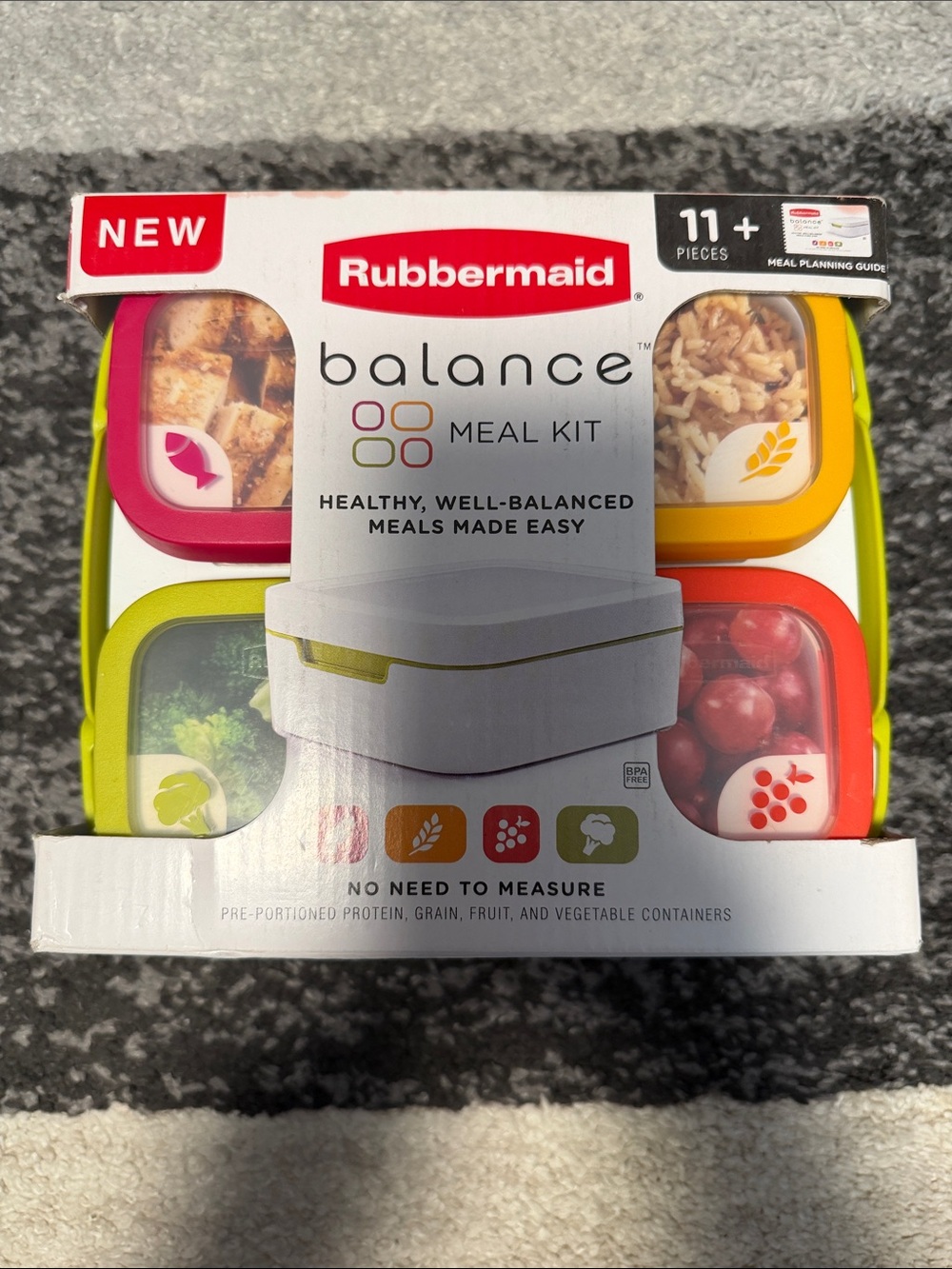Rubbermaid Balance meal kit, 11-piece container set, NIB!